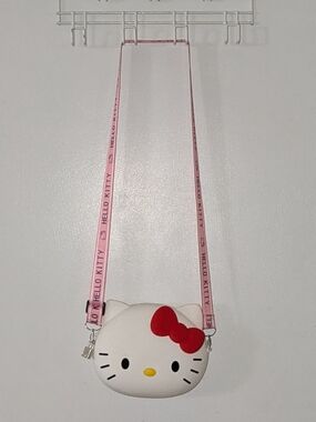 Hello Kitty White Face Crossbody Bag with Pink Strap